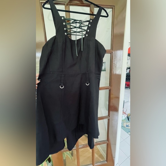 💚💚 TRIPP Royal Bones Figure Flattering Lace-Up Hi-Low Dress. Size: 2X - Picture 11 of 11